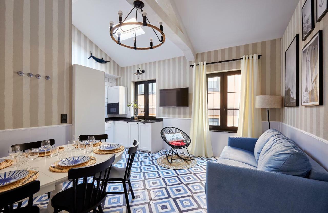 "Breeze" Aparthotel By Parrot'S House โยเรตเดมาร์ ภายนอก รูปภาพ